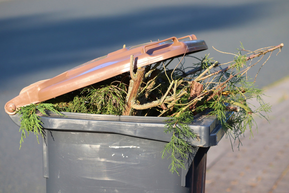 Garbage can g36e2c5d0f 1920