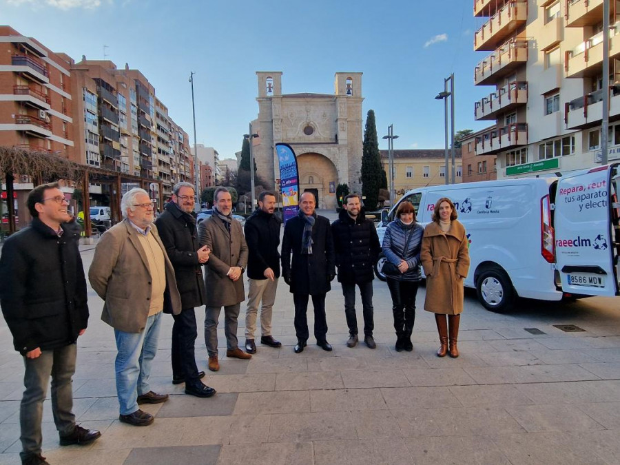 MARZO 2023 PRESENTACIÓN OFICIAL TALLERES ITINERANTES RAEE CLM 3